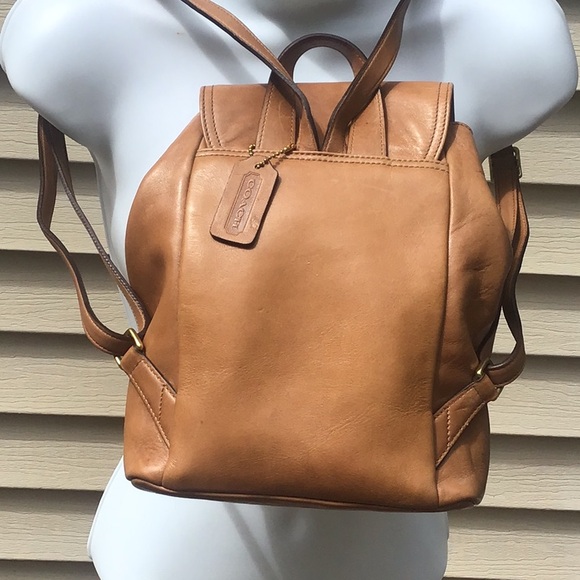 Vintage Coach Legacy Leather Drawstring Backpack - Picture 4 of 10